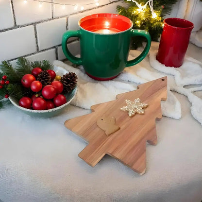 Christmas Tree Wooden Cutting Board – Holiday Serving Tray & Kitchen Decor